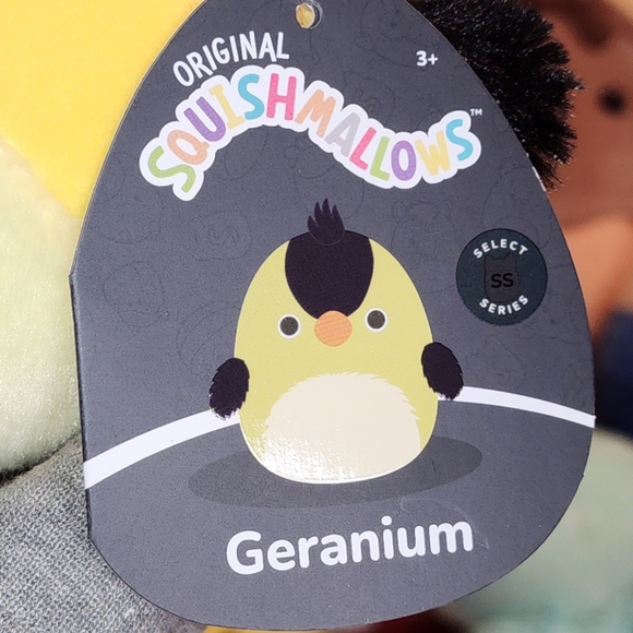 🖤 GERANIUM 🐦 Yellow/Black Finch SELECT SERIES Black Tag Original Squishmallow - Picture 3 of 8